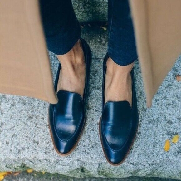 Everlane Shoes - Everlane Size 5.5 The Modern Loafer Black Leather Slip On Flats Almond Apron Toe